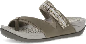 BareTraps Women's Denni Sandal Mushroom 8.5 W US