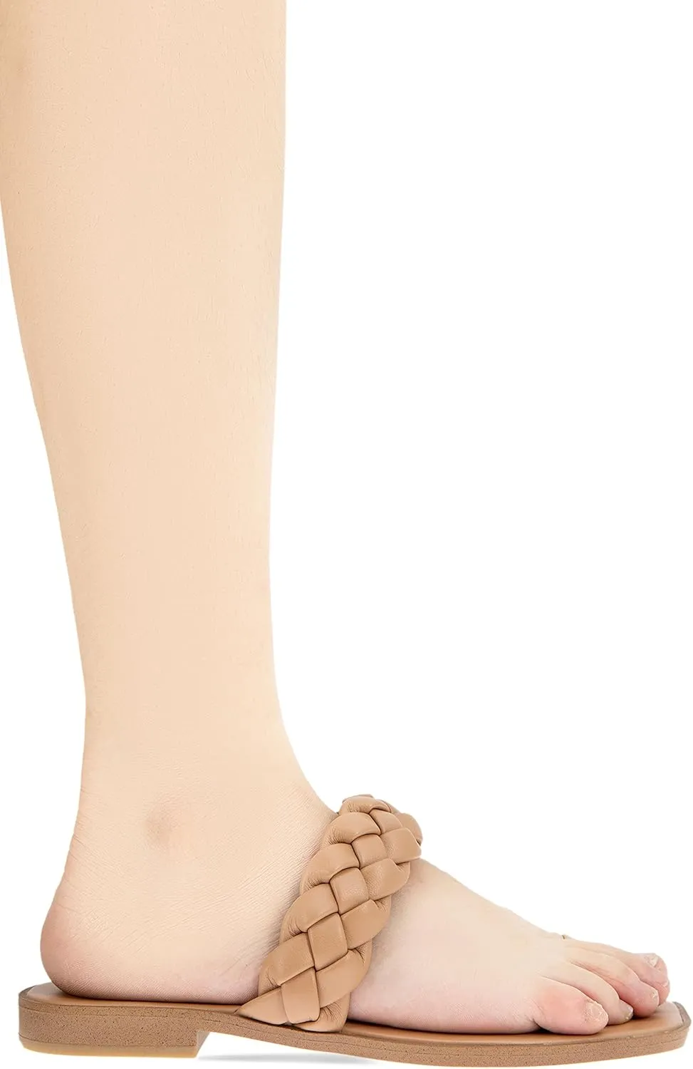 BCBGeneration Women's Fashion Flat Sandal