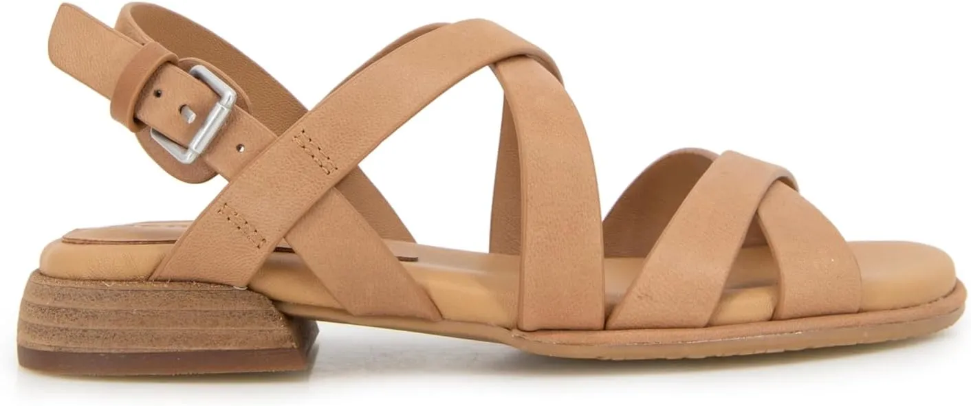 Gentle Souls by Kenneth Cole Women's Helen Flat Sandal