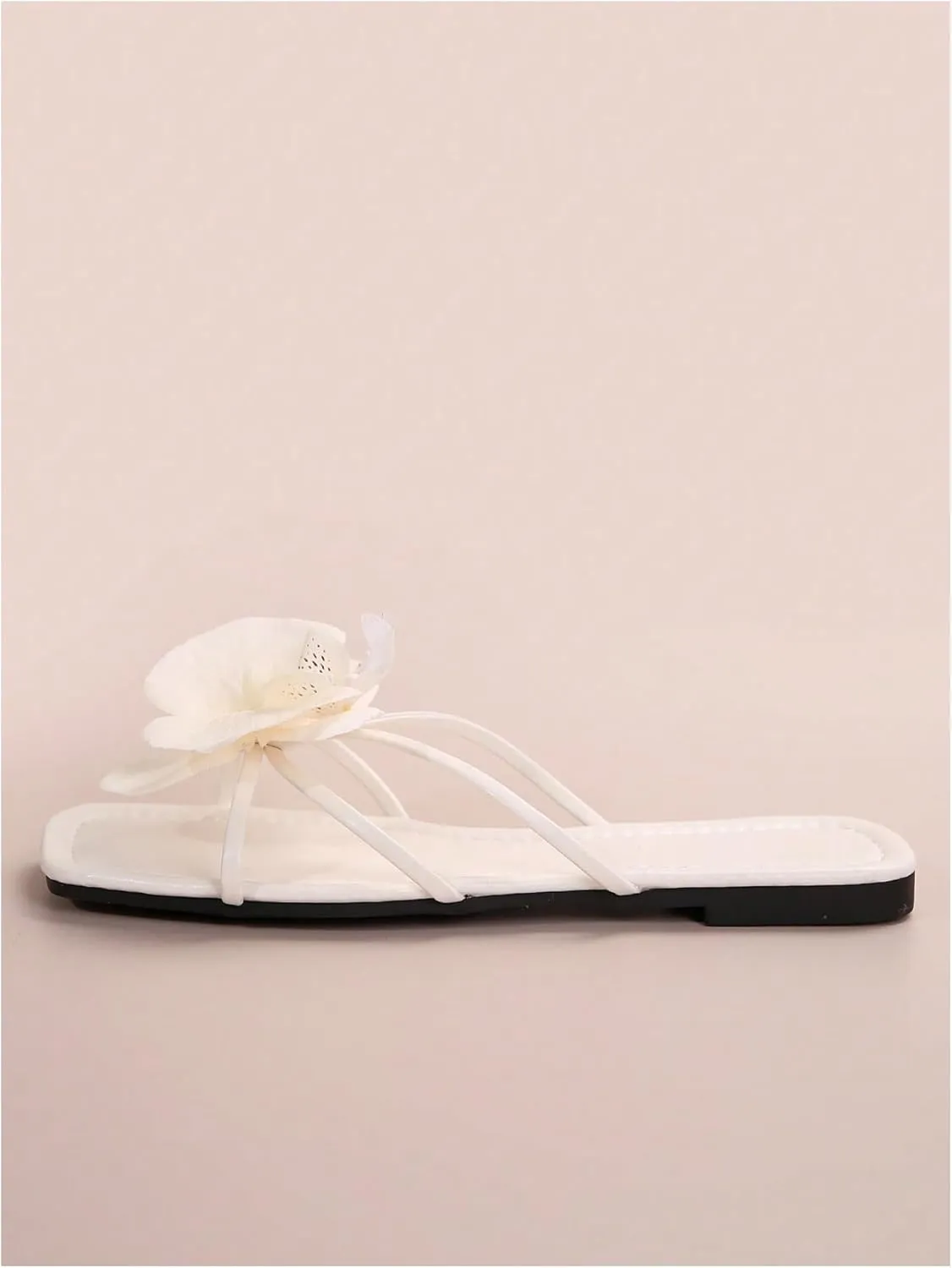 GORGLITTER Women's 3D Flower Sandals Dressy Criss Cross Floral Flat Sandals Square Open Toe Summer Beach Sandals