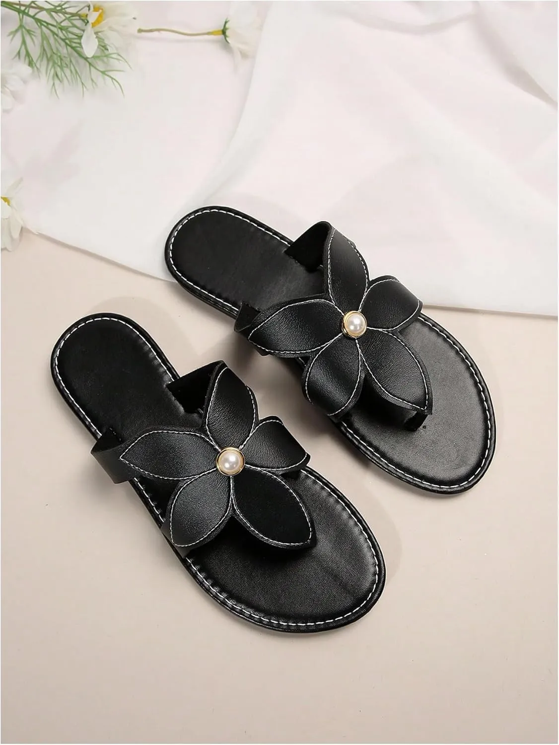 GORGLITTER Women's Pearls Floral Thong Sandals Open Toe Flip Flops Pu Leather Dressy Slippers