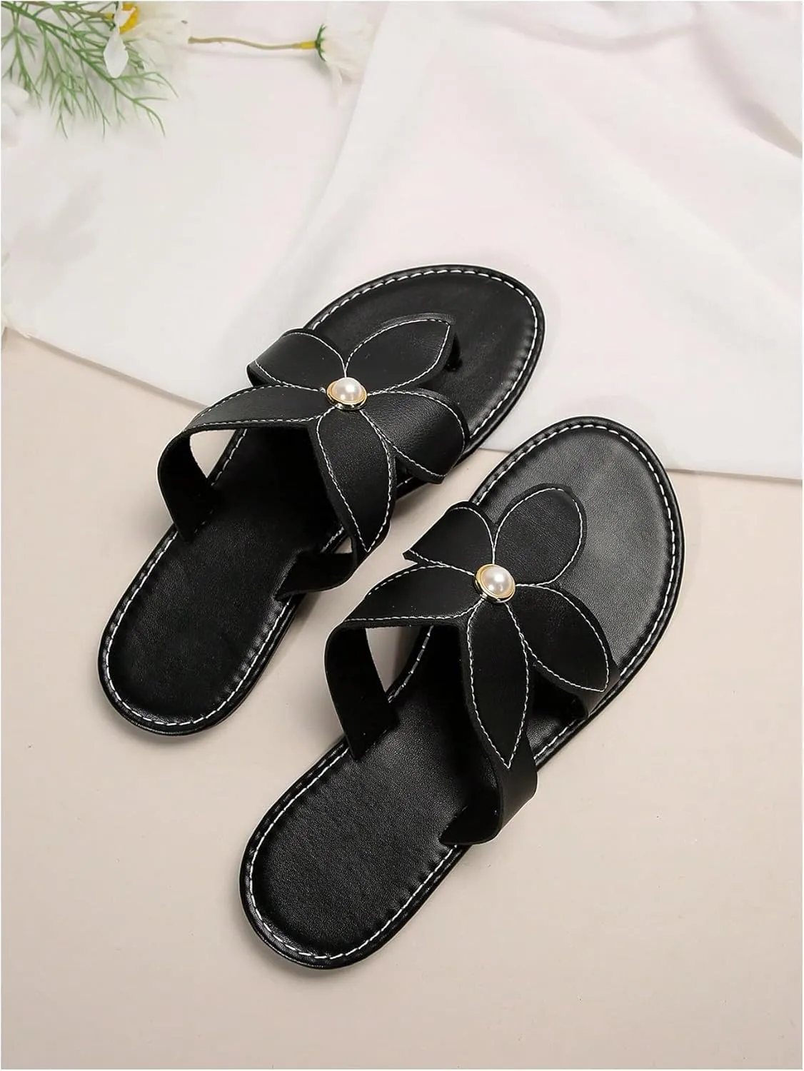 GORGLITTER Women's Pearls Floral Thong Sandals Open Toe Flip Flops Pu Leather Dressy Slippers