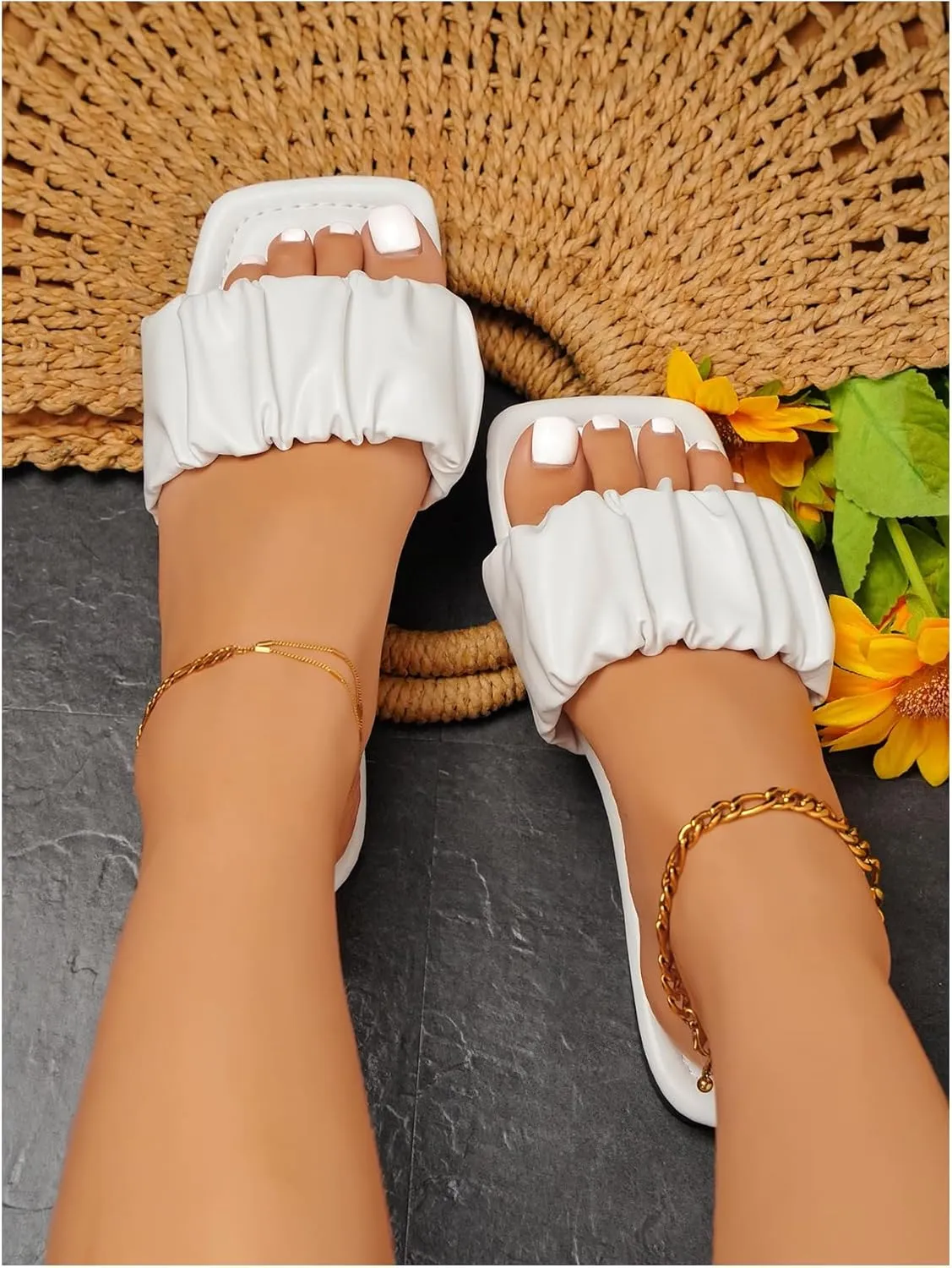 SweatyRocks Women's Ruched Slide Sandals Square Open Toe Outdoors Flat Sandals Slippers