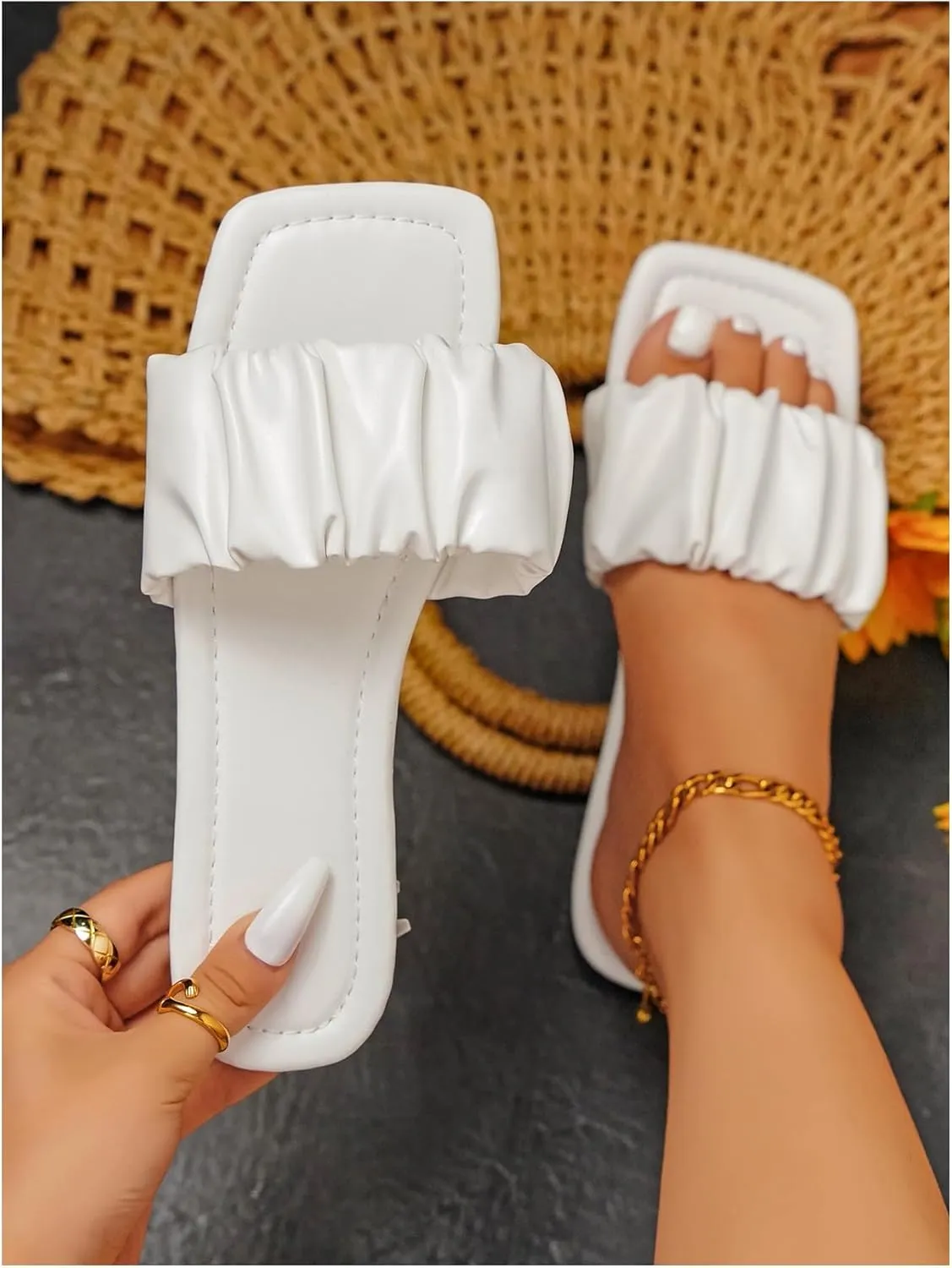 SweatyRocks Women's Ruched Slide Sandals Square Open Toe Outdoors Flat Sandals Slippers