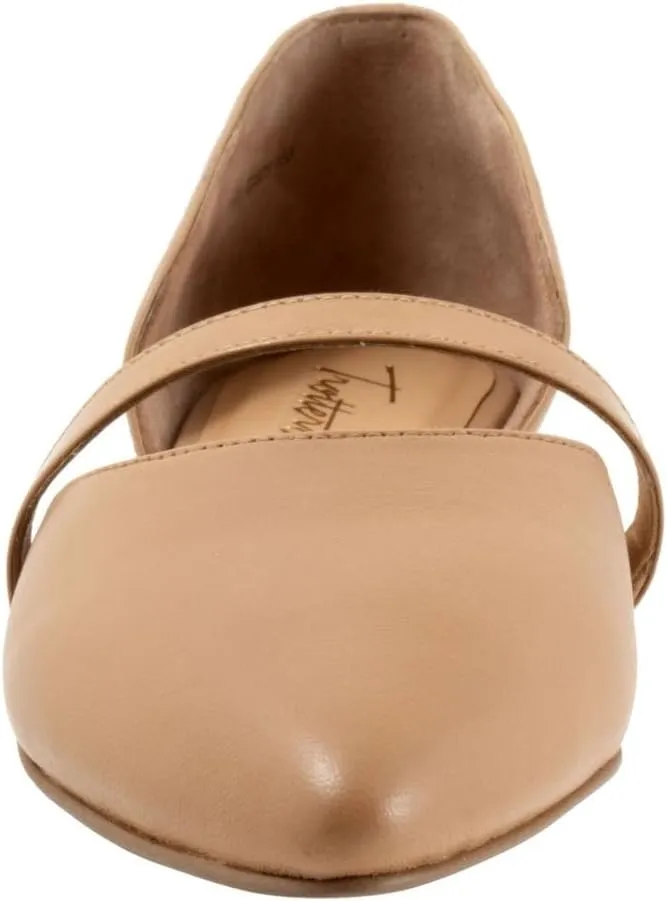 Trotters Women's Emory Loafer Flat