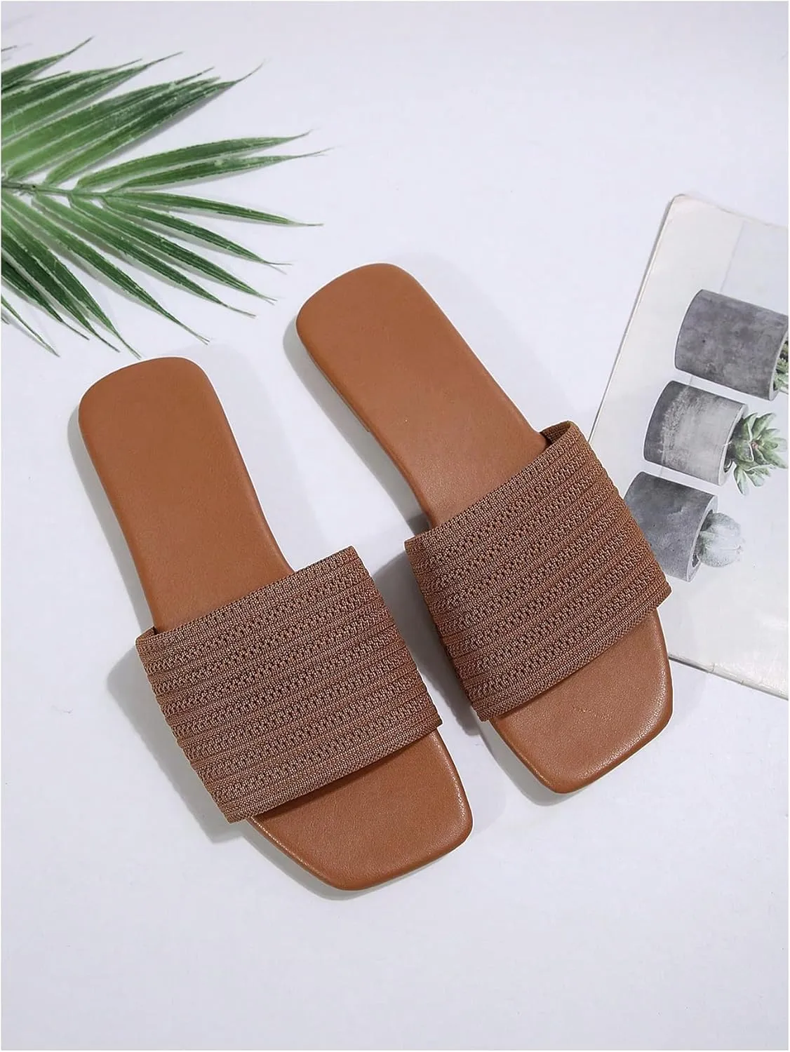 Verdusa Women's Flat Sandals Beach Slides Color Block Open Toe Outdoor Shoes