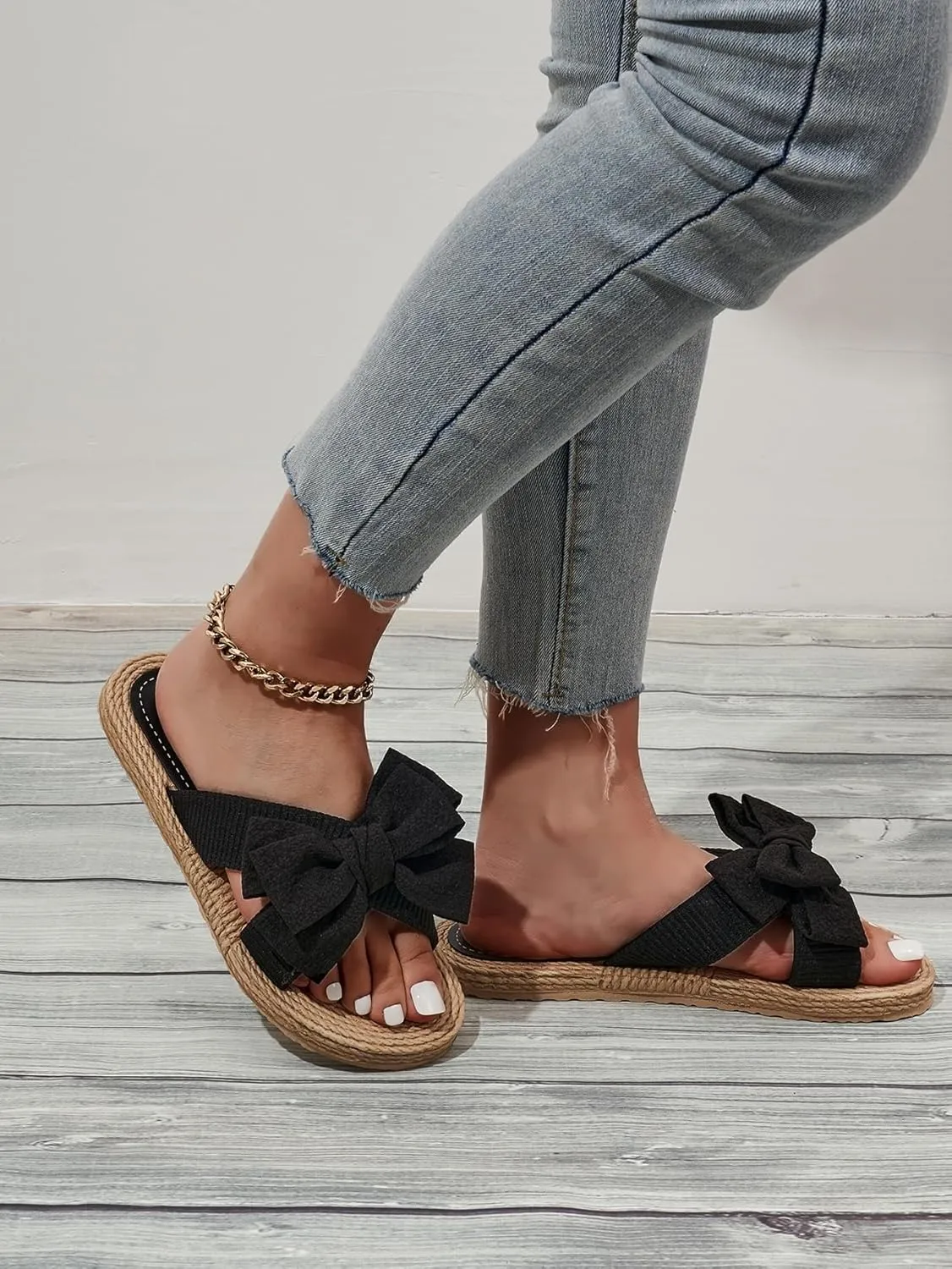 Verdusa Women's Rhinestone Bow Flat Sandals Open Toe Slip On Slides Sandals