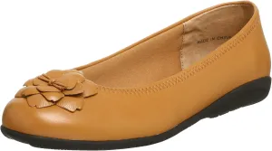 Walking Cradles Women's Trina Flat w/Flower