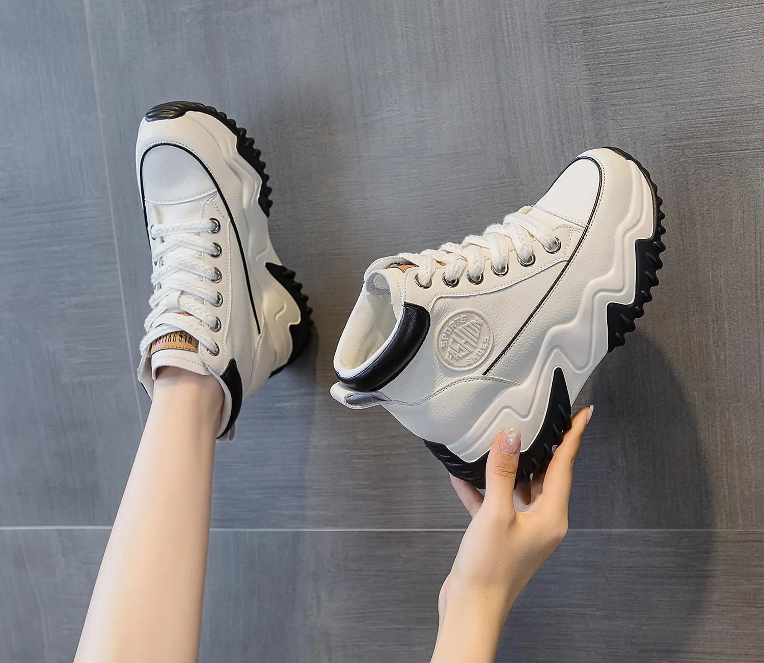 Women's Casual Breathable Platform Sneakers Y2K Comfort Walking Shoes for College Girl Campus
