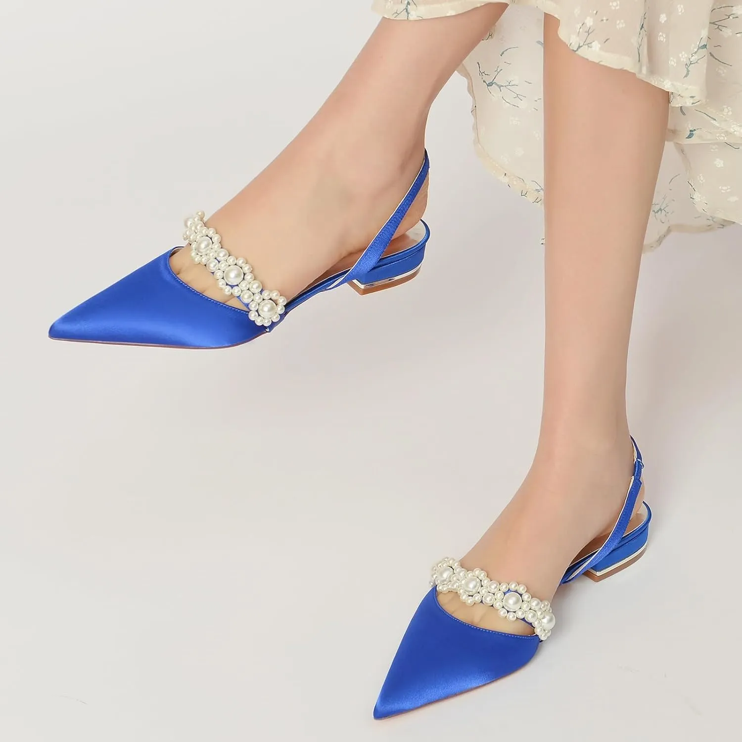 Women's Flats Shoes Pumps Pointed Toe Pearl Satin Closed Toe Sandals Heel Classic Party Wedding Dress Ankle Strap Pump Shoes